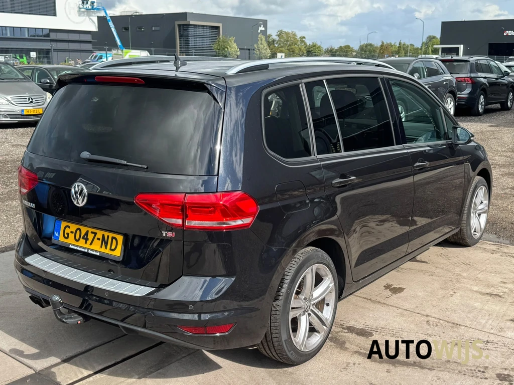 Volkswagen Touran – foto 3