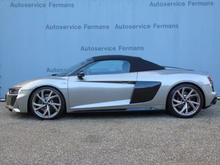 Audi R8 – thumbnail 10