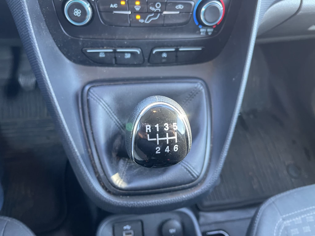 Ford Transit Connect – foto 12