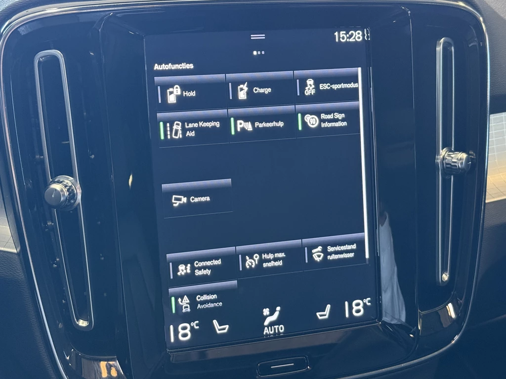 Volvo XC40 – foto 30