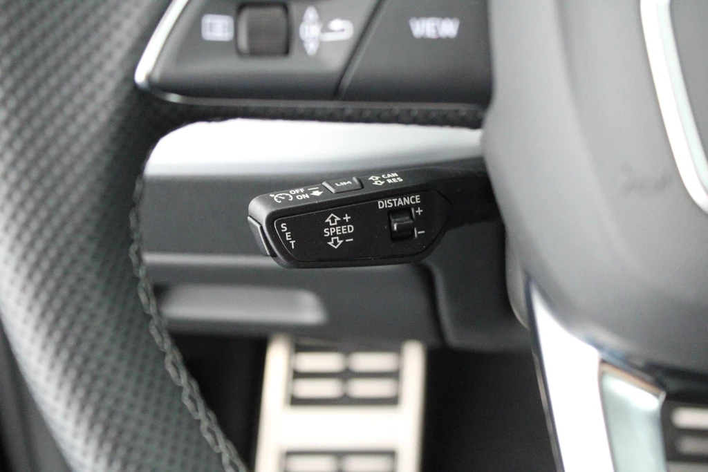 Audi SQ8 – foto 21
