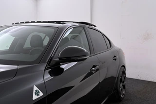 Alfa Romeo Giulia – thumbnail 5