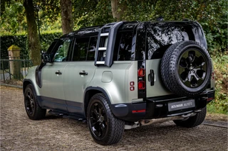 Land Rover Defender – thumbnail 7