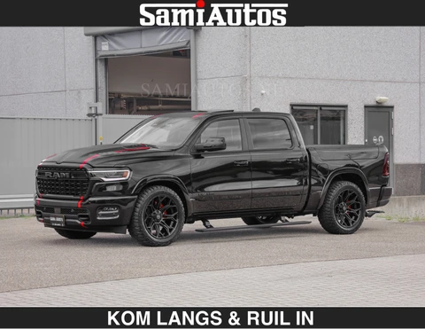 Dodge Ram Pick-Up Limited 540 PK | HUD | LUCHTVERING | MASSAGE | PASSAGIERSSCHERM | De Meest Luxe en Volle in zijn Klasse | Comfortabele Dubbele Cabine met Royale 5 Zitplaatsen | Voorraadnummer: 2370 - 5411 | De specialist in Amerikaanse pick‑ups in Nederland en Europa.