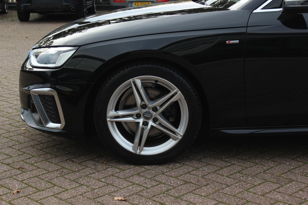 Audi A4 – foto 15