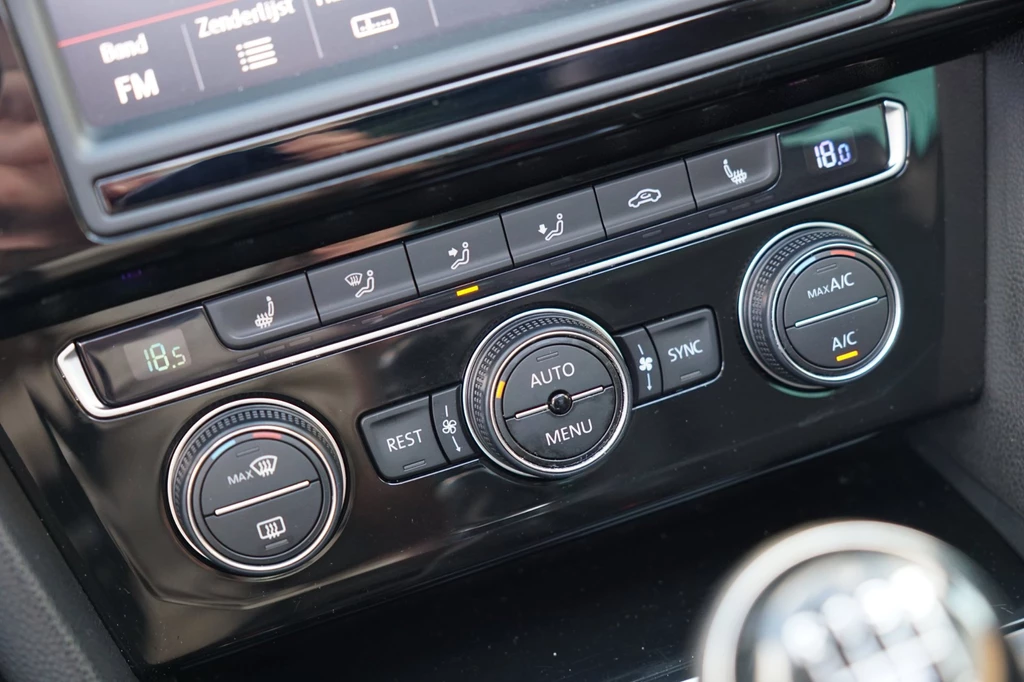 Volkswagen Passat – foto 30