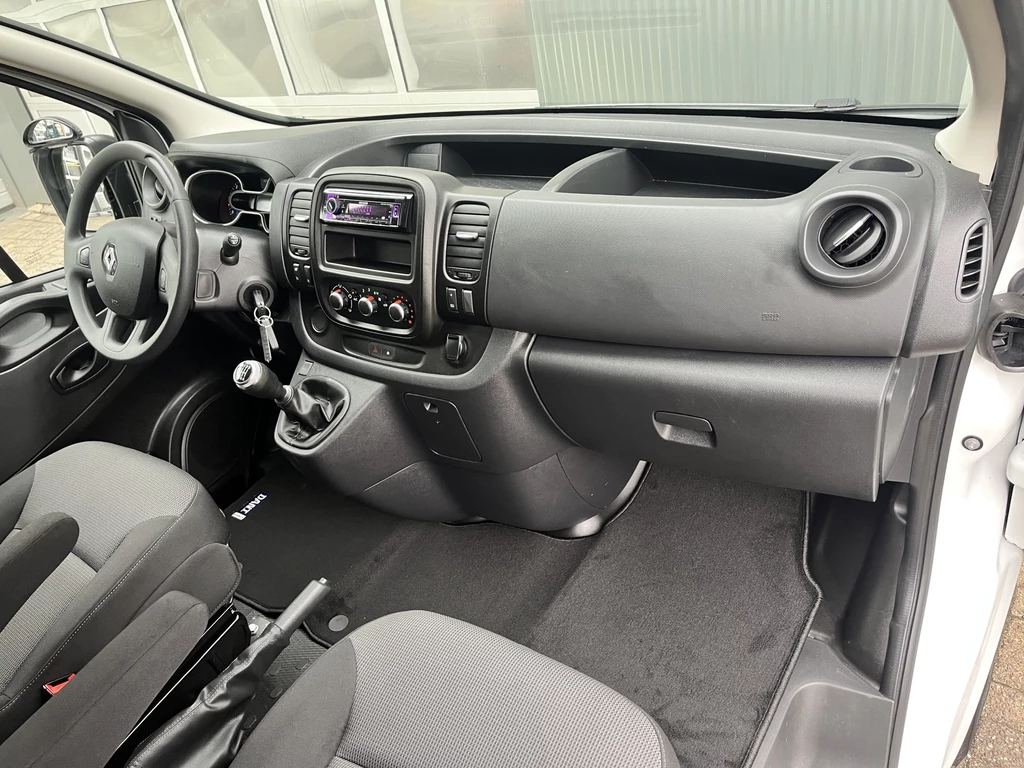 Renault Trafic – foto 12
