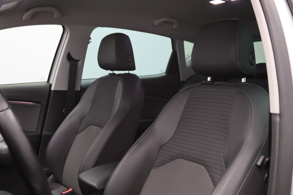 SEAT Leon – foto 11
