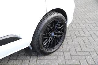 Ford Transit Custom – thumbnail 10