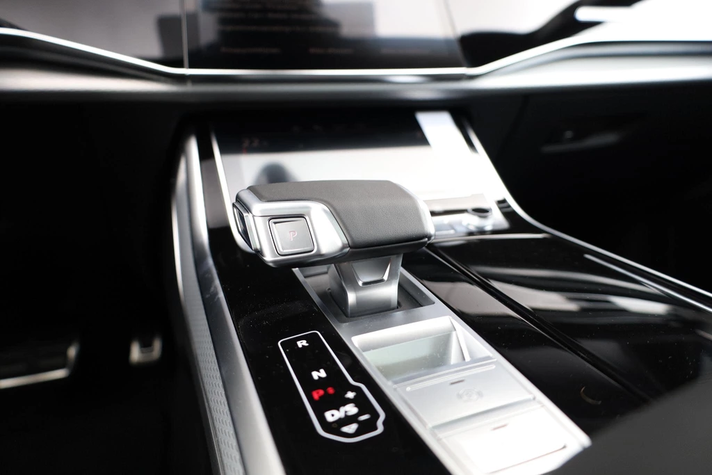 Audi Q8 – foto 19