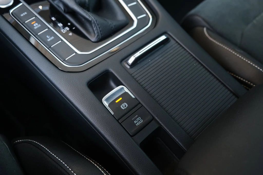 Volkswagen Passat – foto 34