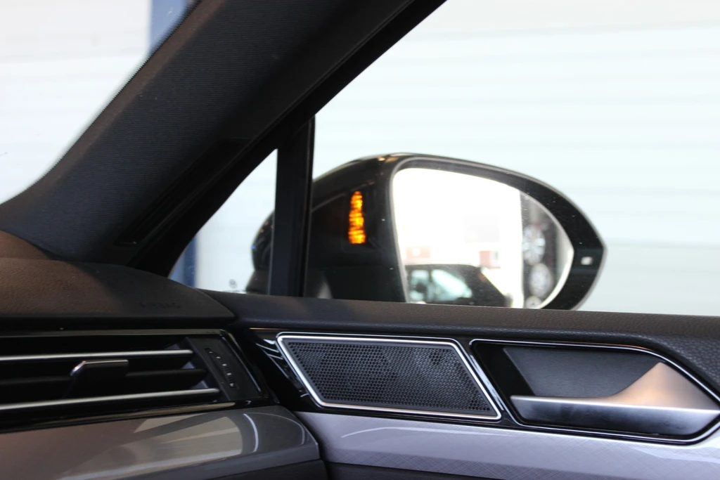 Volkswagen Passat – foto 18