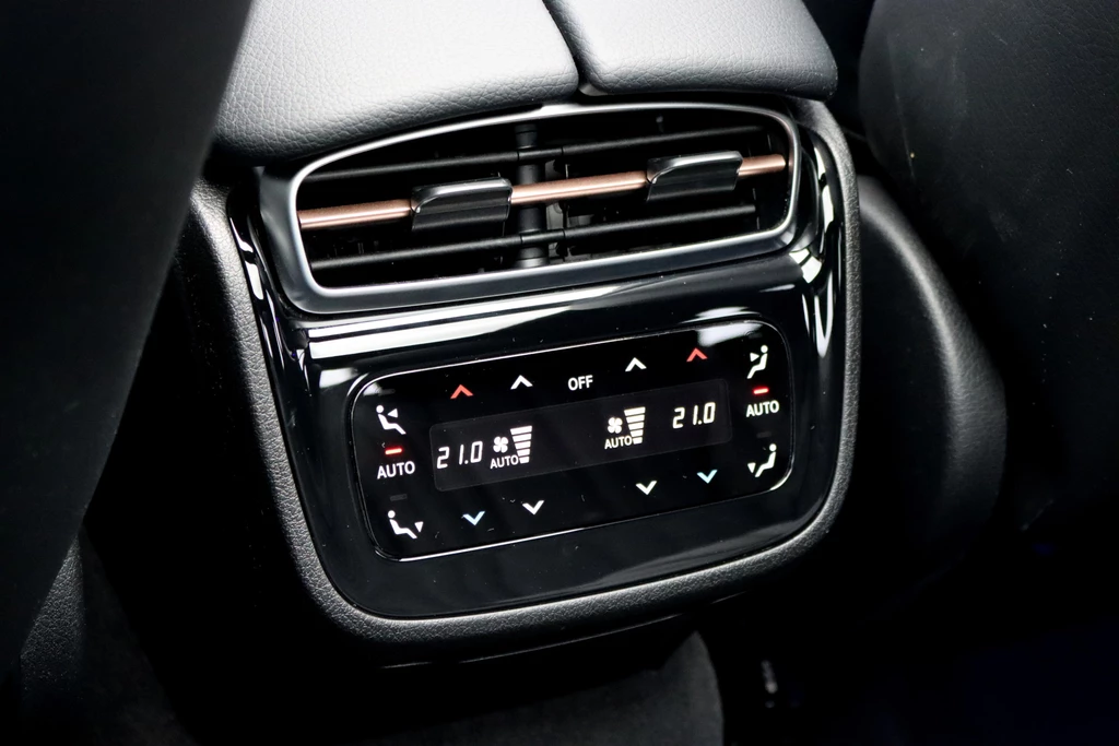 Mercedes-Benz EQE – foto 37