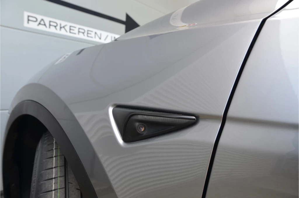 Tesla Model Y – foto 31