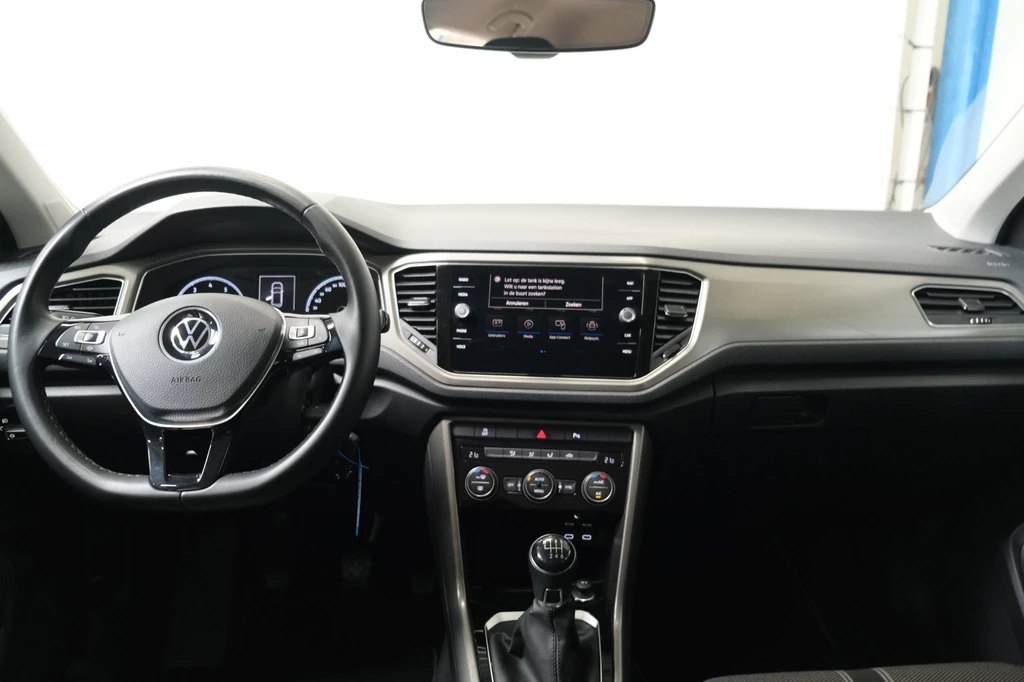 Volkswagen T-Roc – foto 13