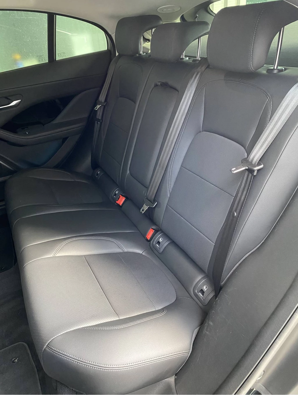 Jaguar I-PACE – foto 9