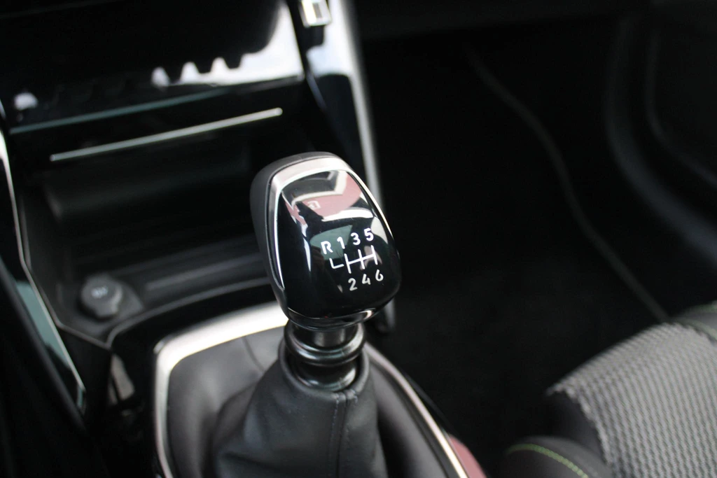 Peugeot 208 – foto 17