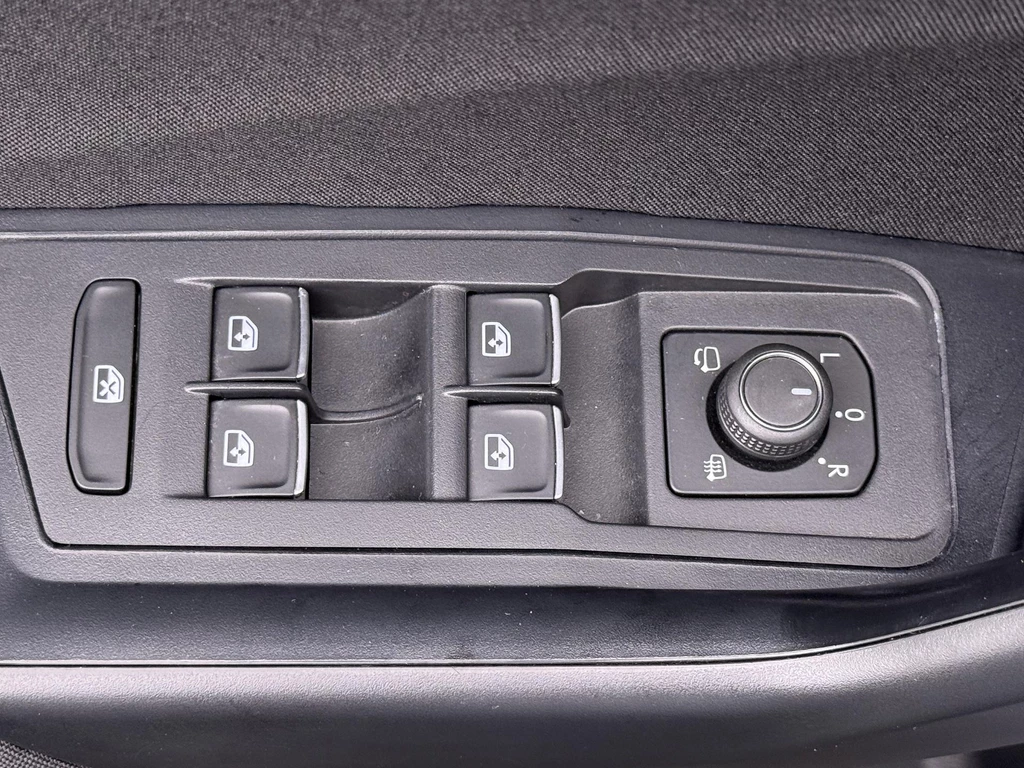 Volkswagen T-Roc – foto 28