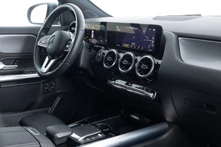 Mercedes-Benz GLA – thumbnail 9