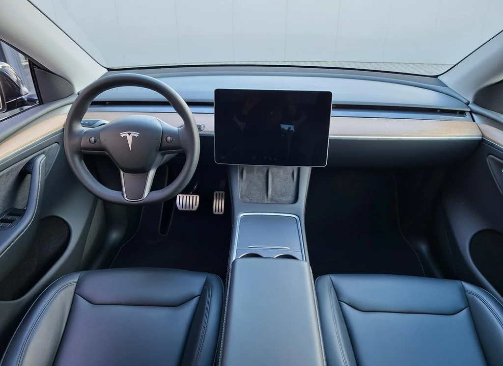 Tesla Model Y – foto 7