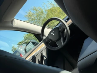 Tesla Model Y – thumbnail 12