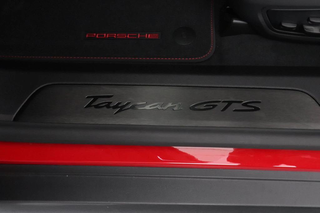 Porsche Taycan – foto 33