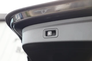 Mercedes-Benz GLE – thumbnail 36
