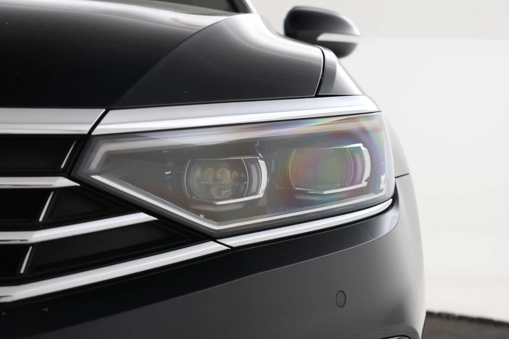 Volkswagen Passat – foto 8