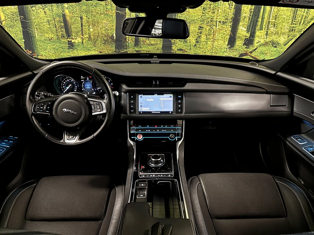Jaguar XF – foto 13