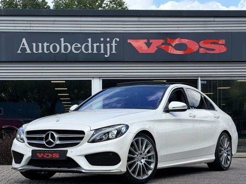 Mercedes-Benz C-Klasse 180 | AMG-Line | Panodak | Leder | Trekhaak | NL auto!