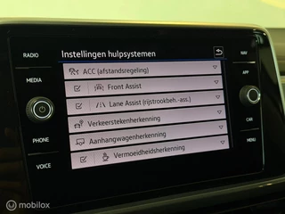 Volkswagen T-Roc – thumbnail 42