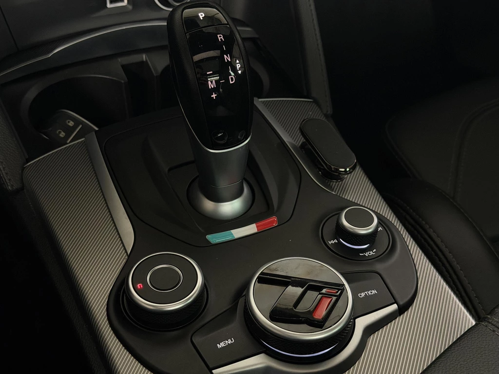 Alfa Romeo Stelvio – foto 18