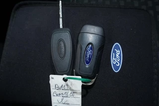 Ford Transit Connect – thumbnail 33