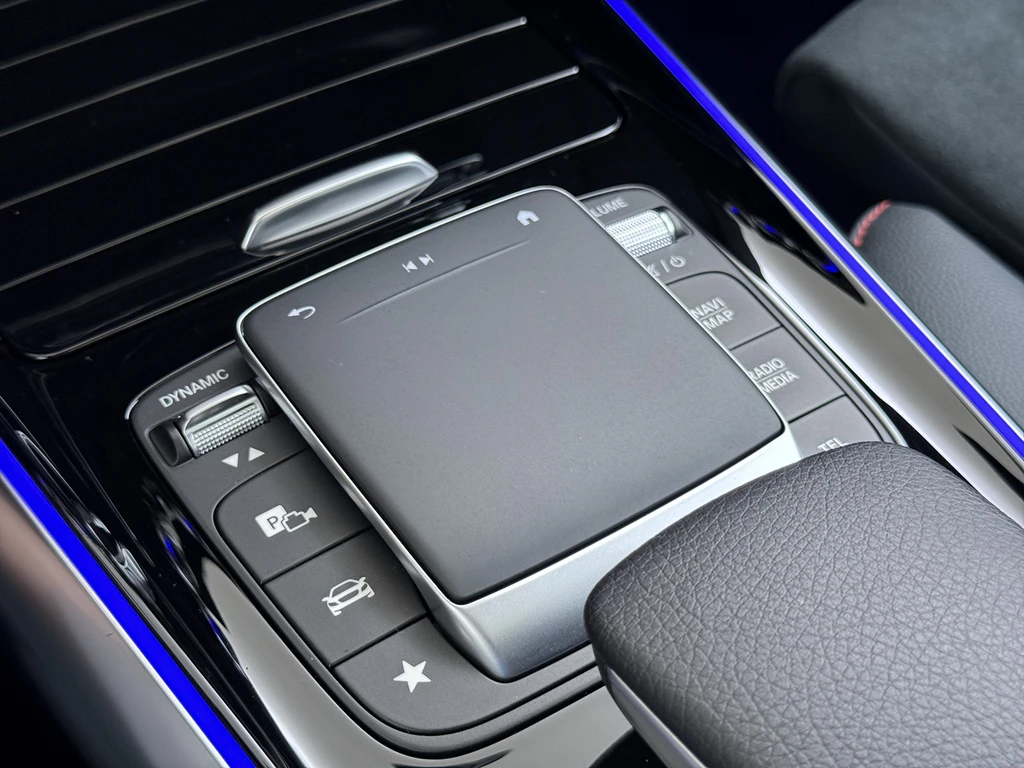 Mercedes-Benz EQA – foto 48