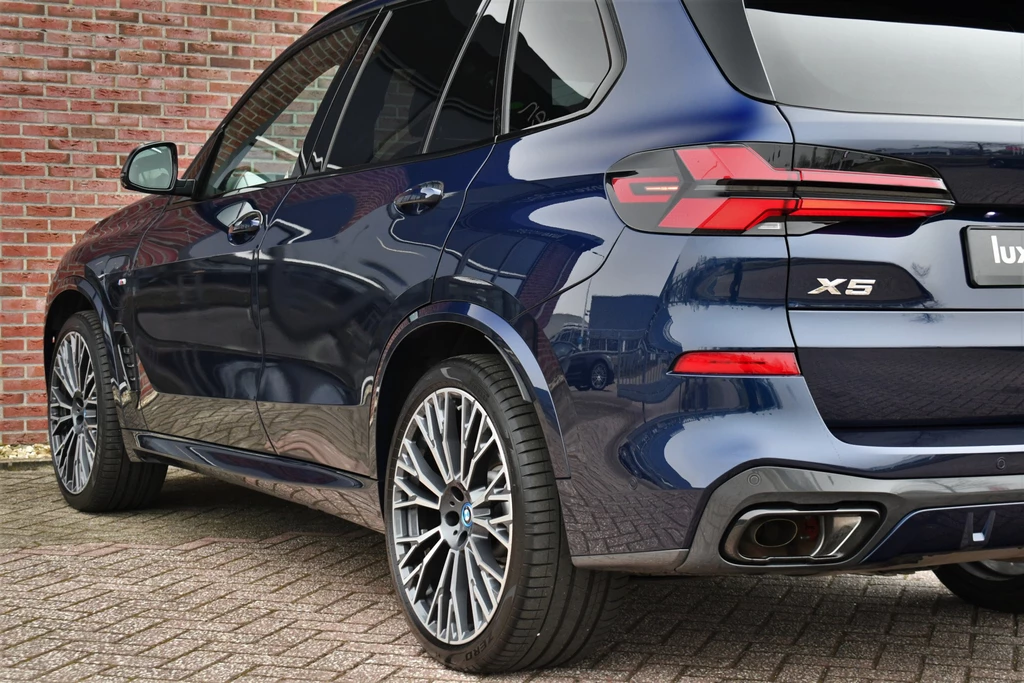 BMW X5 – foto 11