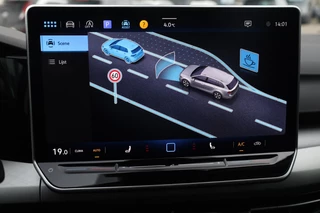 Volkswagen Golf – thumbnail 23