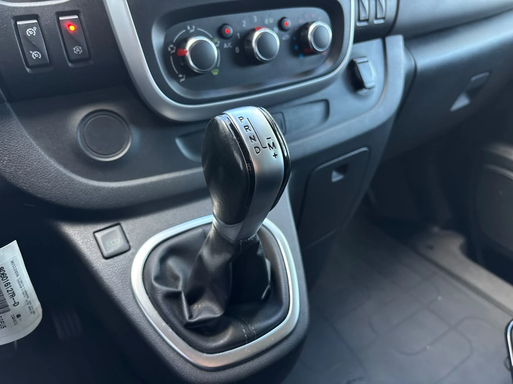 Renault Trafic – foto 8