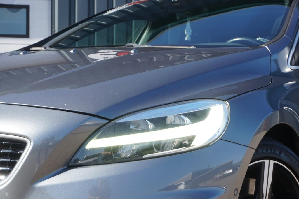 Volvo V40 – foto 25