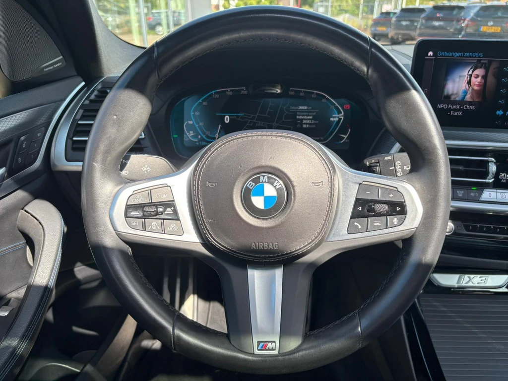 BMW iX3 – foto 16