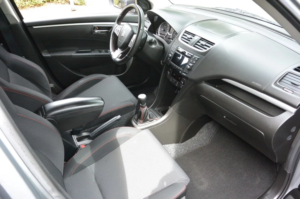 Suzuki Swift – foto 21