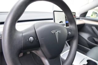 Tesla Model 3 – thumbnail 15