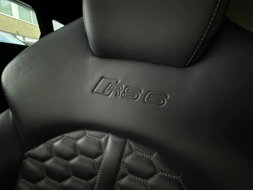 Audi RS6 – foto 11