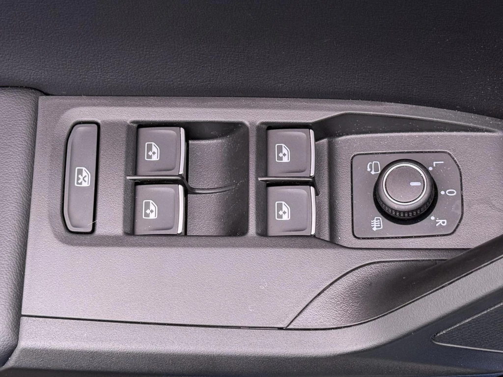SEAT Leon – foto 32