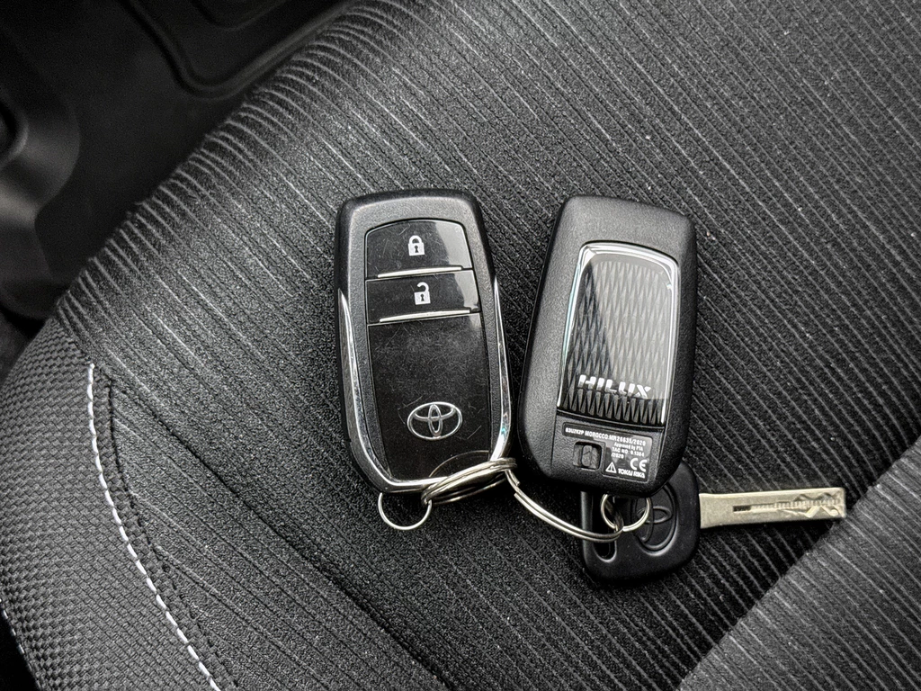 Toyota Hilux – foto 31