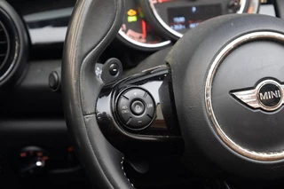 MINI Cooper Cabrio – thumbnail 18