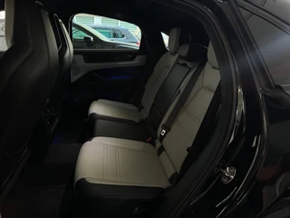 Porsche Cayenne – thumbnail 40