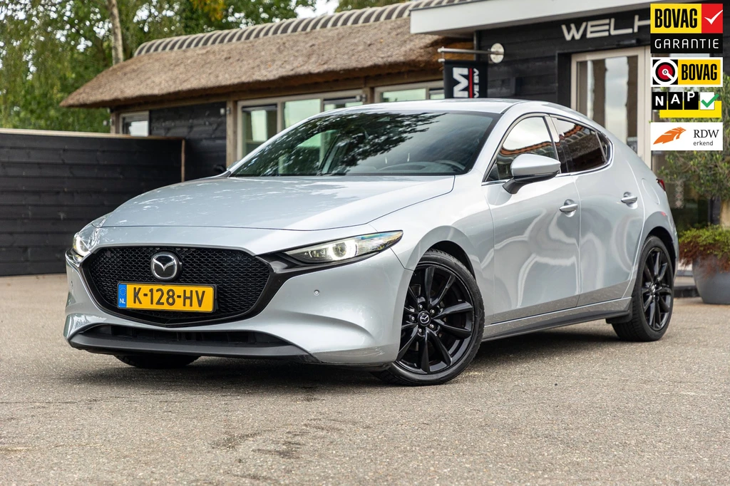Mazda 3 – foto 1