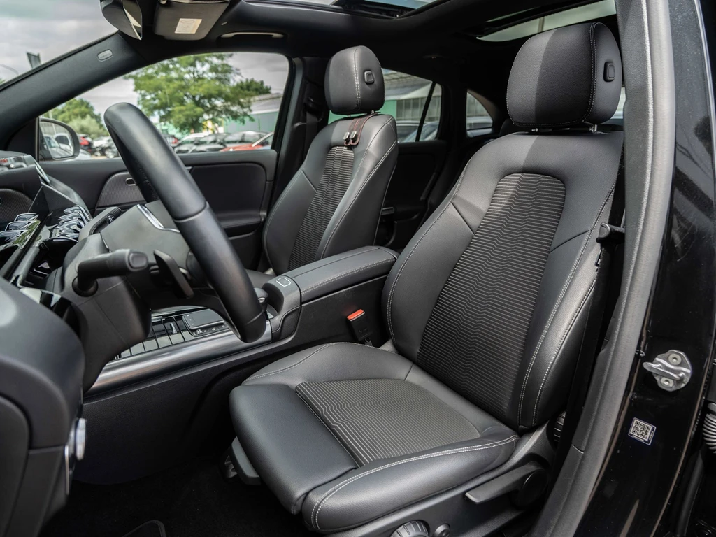 Mercedes-Benz EQA – foto 17