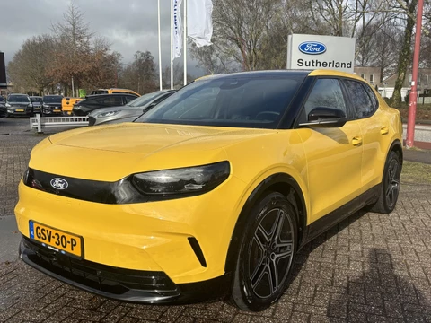 Ford Capri Premium Extended Range RWD 77 kWh  | 286 pk | Driver Assistance Pack | Panoramadak | Grote Accu | Dealer onderhouden
