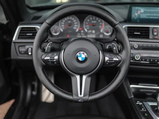 BMW M4 – thumbnail 32